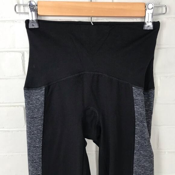 SPANX High Waisted Two Toned Activewear Leggings Size XS - Picture 3 of 8